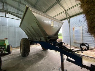 2006 Newton Crouch FERTILIZER SPREADER 24 Image 1