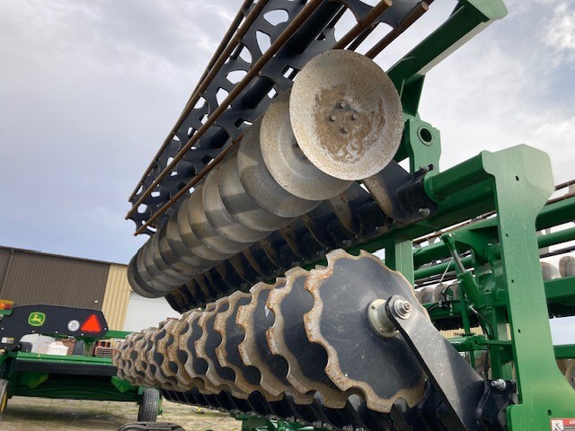 2022 John Deere 2680H Disks