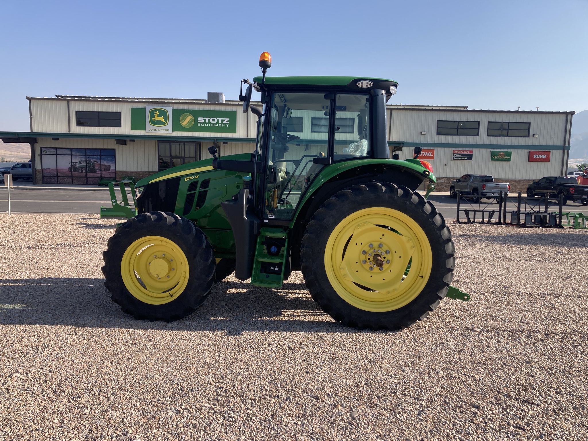 2023 John Deere 6110M Image 2