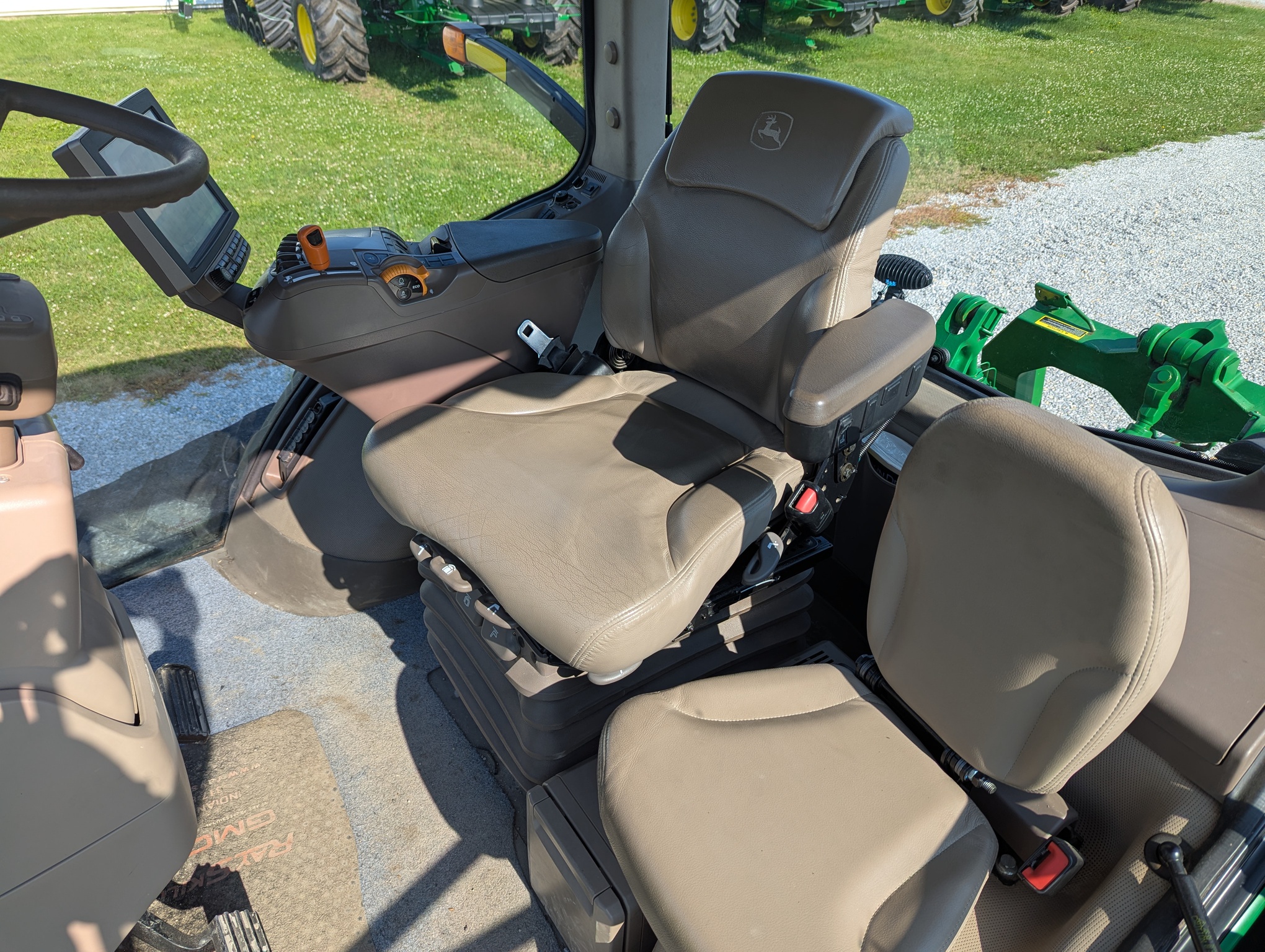 2015 John Deere 8345RT Image 17