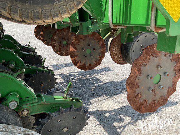 Photo of 2004 John Deere 1790
