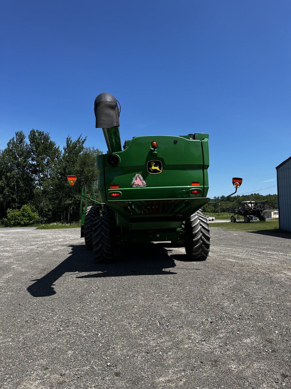 2015 John Deere S670 Image 14