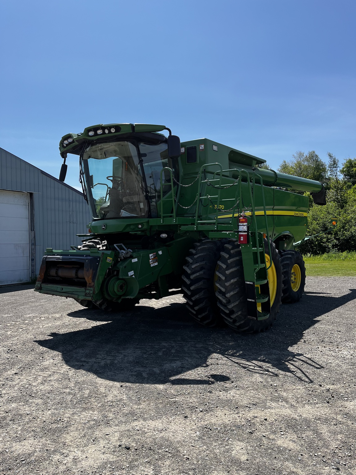 2015 John Deere S670 Image 11