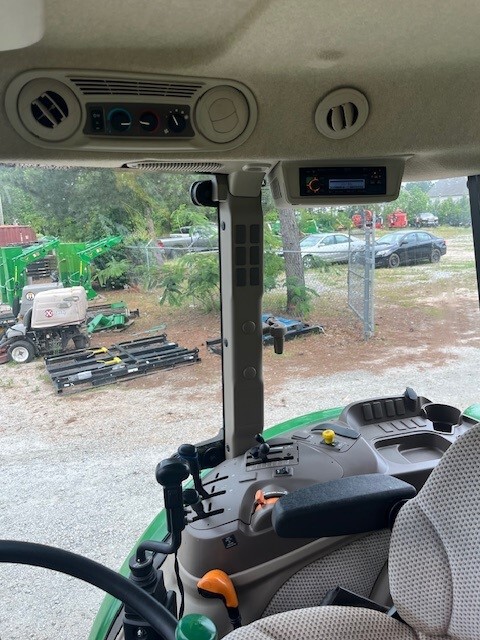2018 John Deere 5085E Image 7