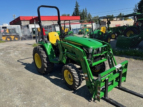 2023 John Deere 3025E Image 4