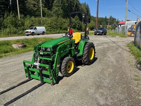 2023 John Deere 3025E Image 3