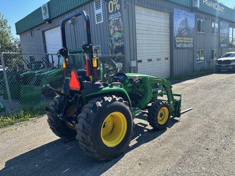 2023 John Deere 3025E Image 5