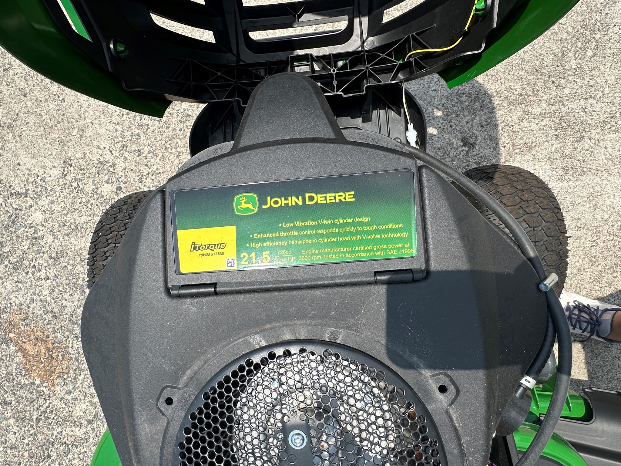 2025 John Deere S240 Image 3