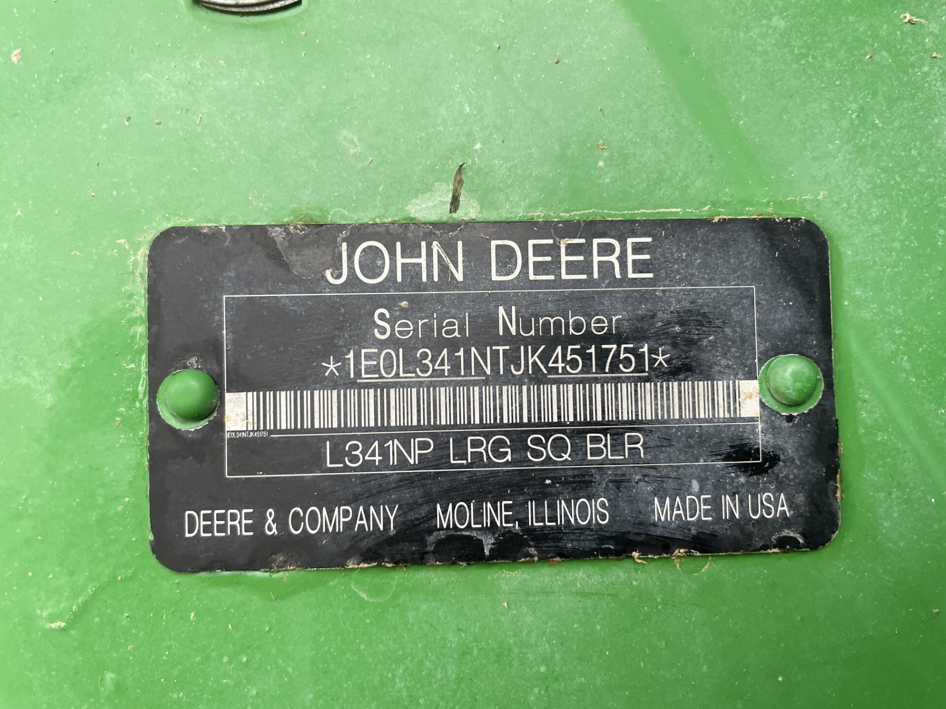 2019 John Deere L341 Image 28