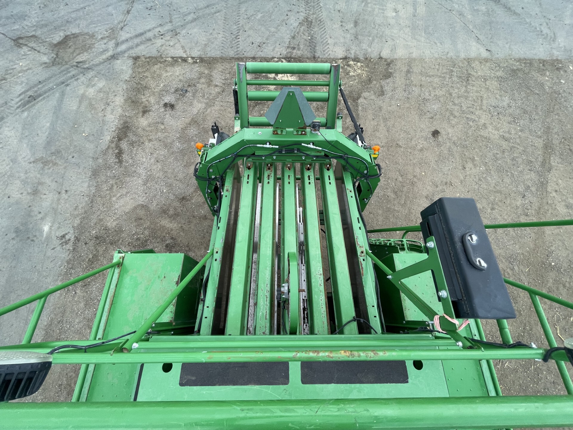 2019 John Deere L341 Image 22