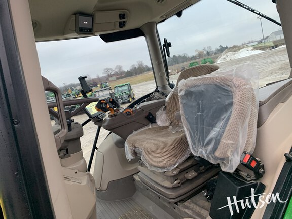 Photo of 2024 John Deere 6R 175