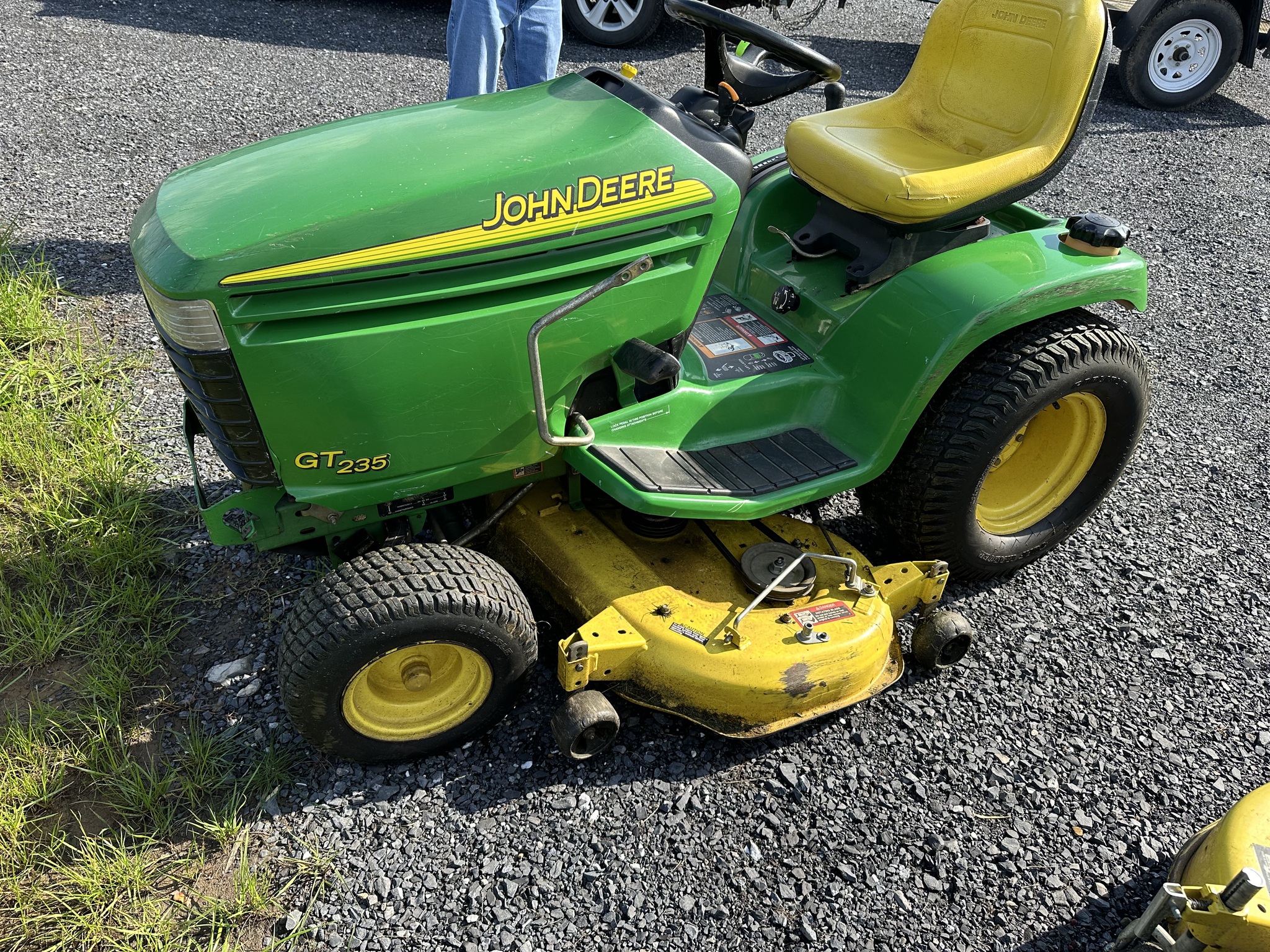 2005 John Deere GT235 Lawn Mower For Sale Stock 568502 » LandPro