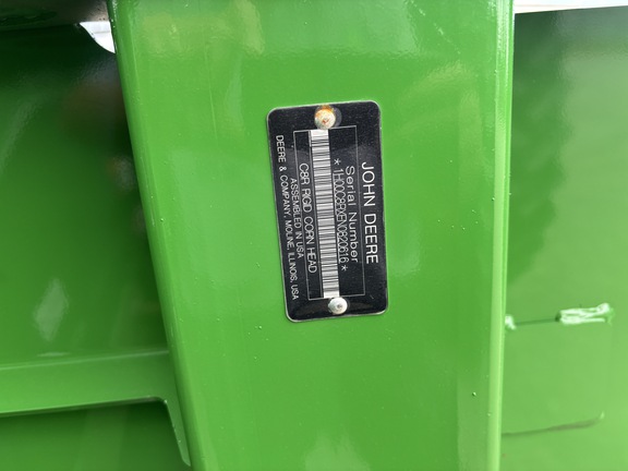 Used 2022 John Deere C8R Corn and Row Crop headers at Koenig Equipment in Greenville, OH - Photo18