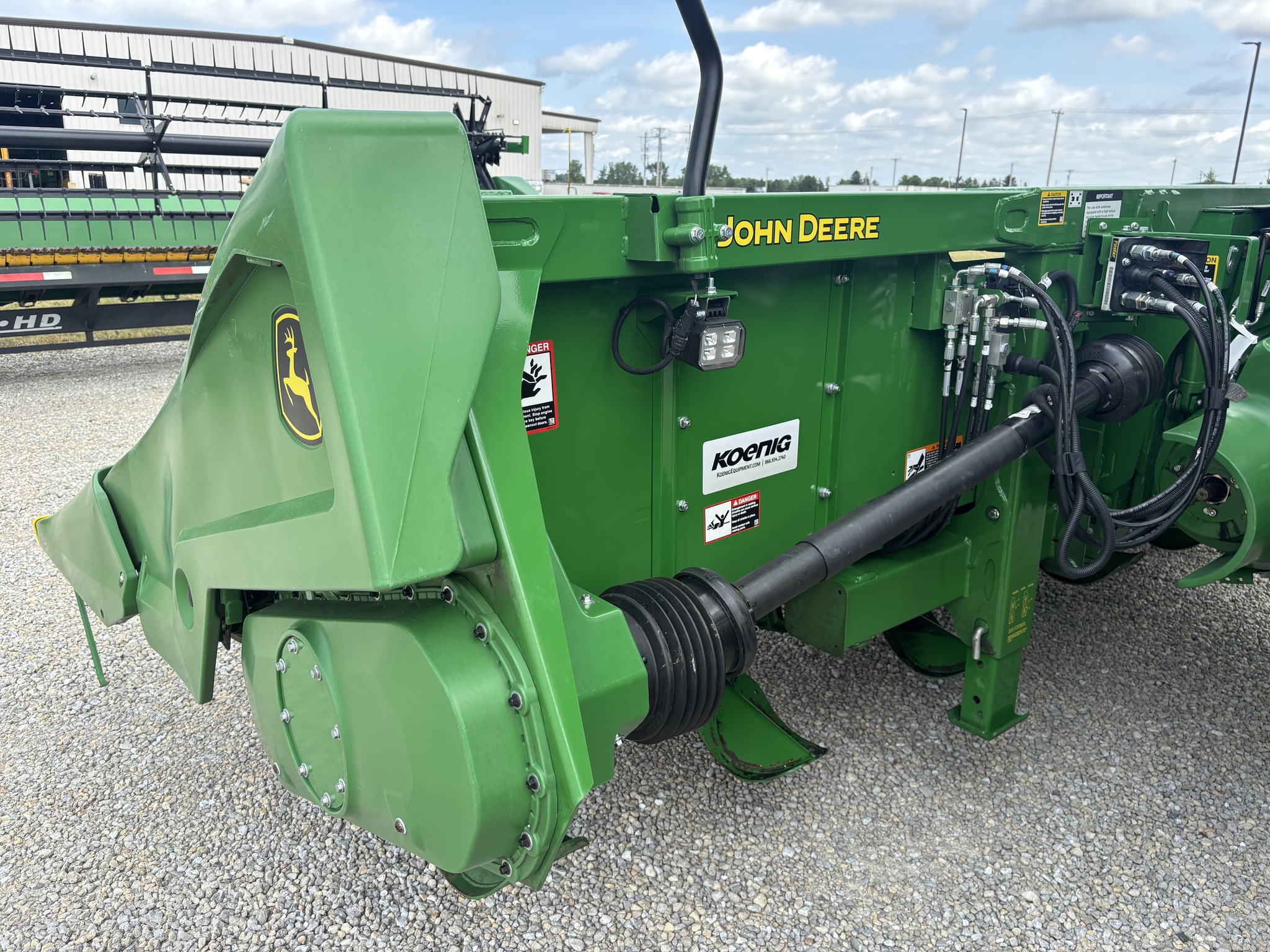 Used 2022 John Deere C8R Corn and Row Crop headers at Koenig Equipment in Greenville, OH - PhotoXL13