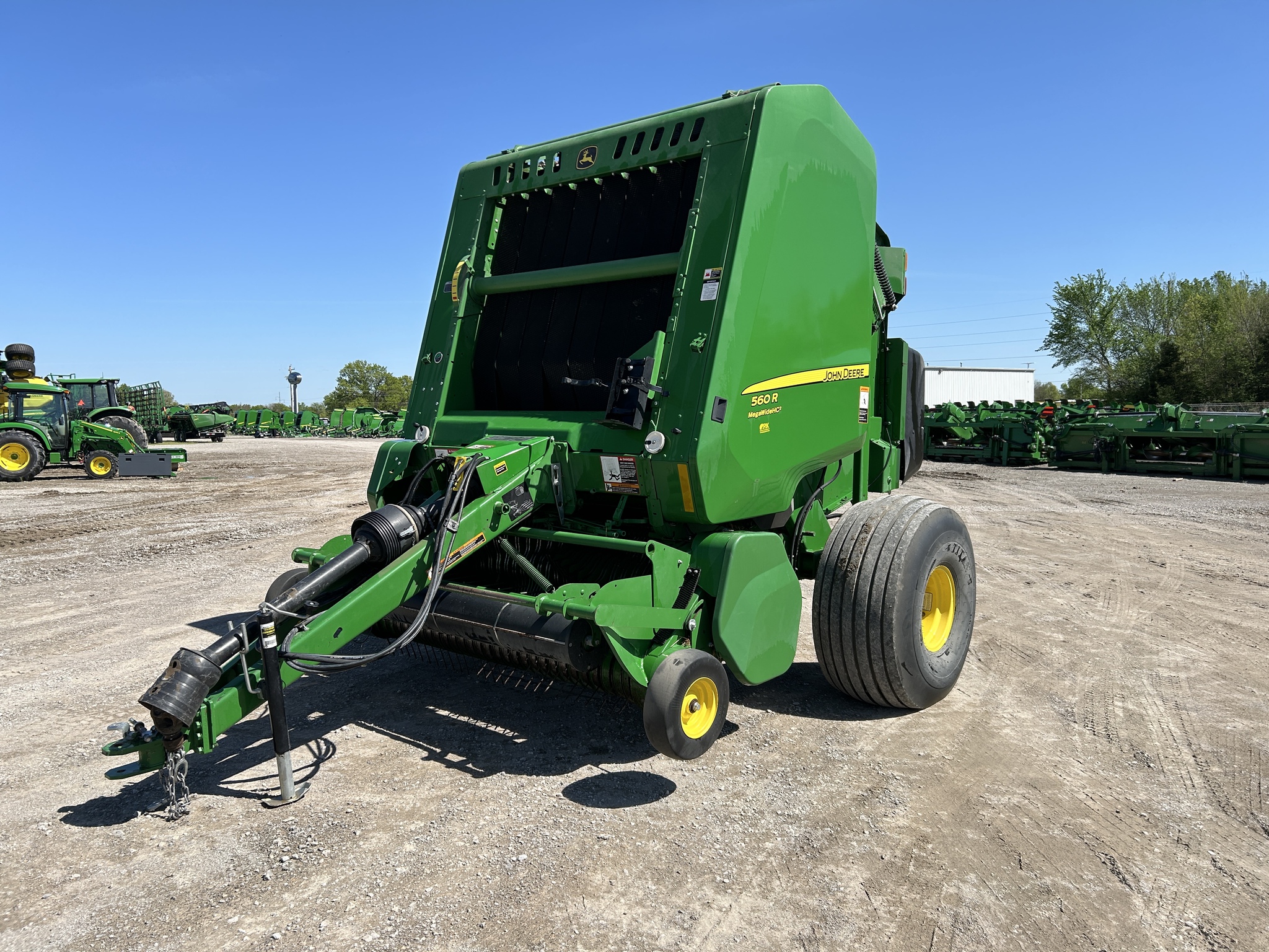  2019 John Deere 560R at Heritage Tractor in Pittsburg, KS