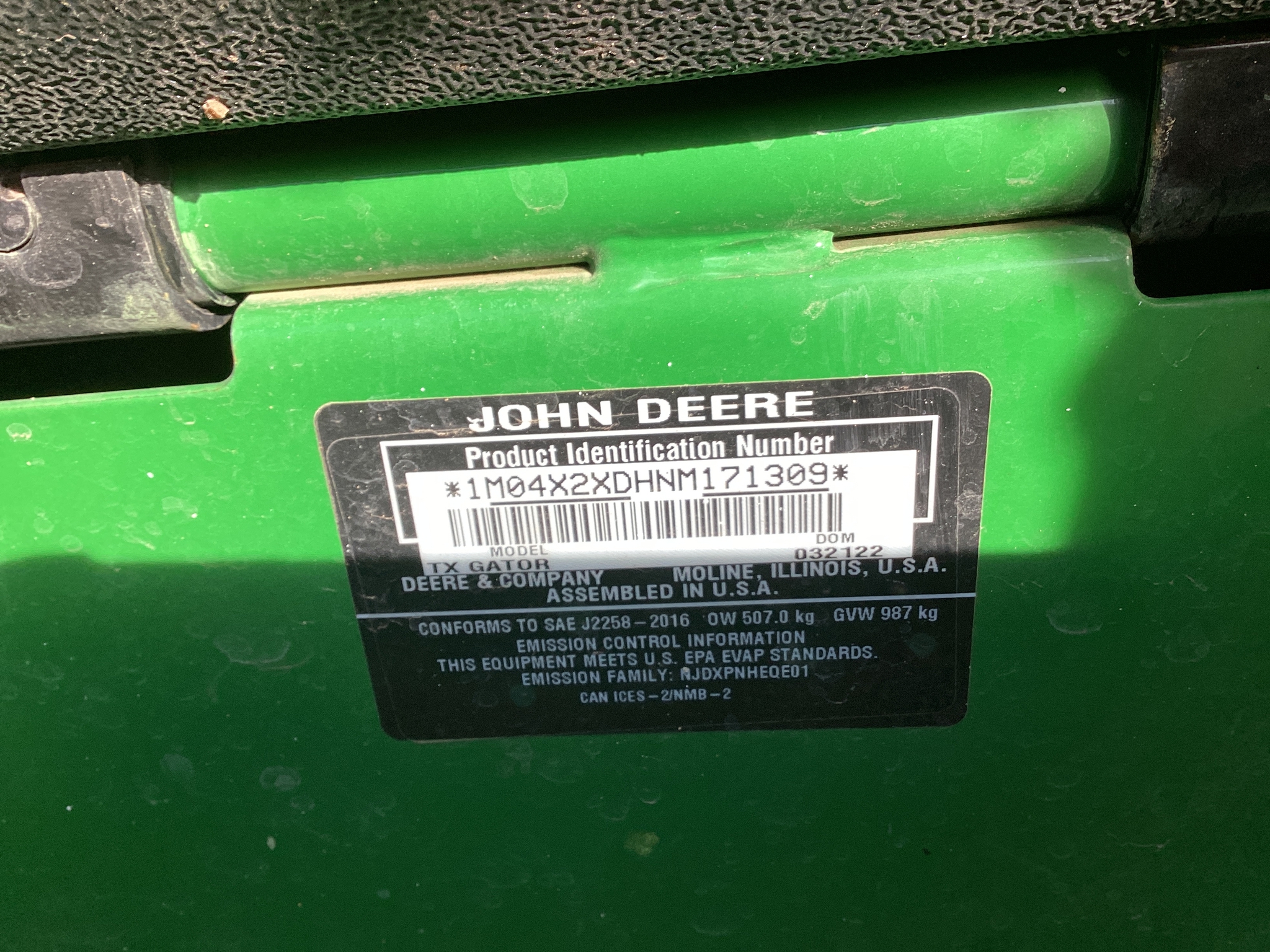 2022 John Deere TX GATOR Image 10