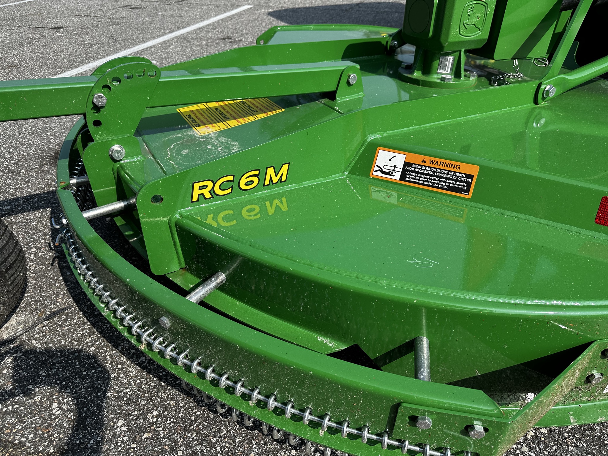 2025 John Deere 5067E Image 8