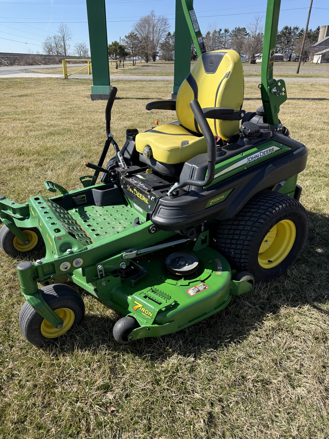 2019 John Deere Z930M Image 2