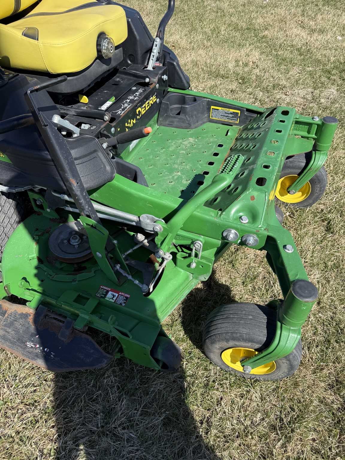 2019 John Deere Z930M Image 4