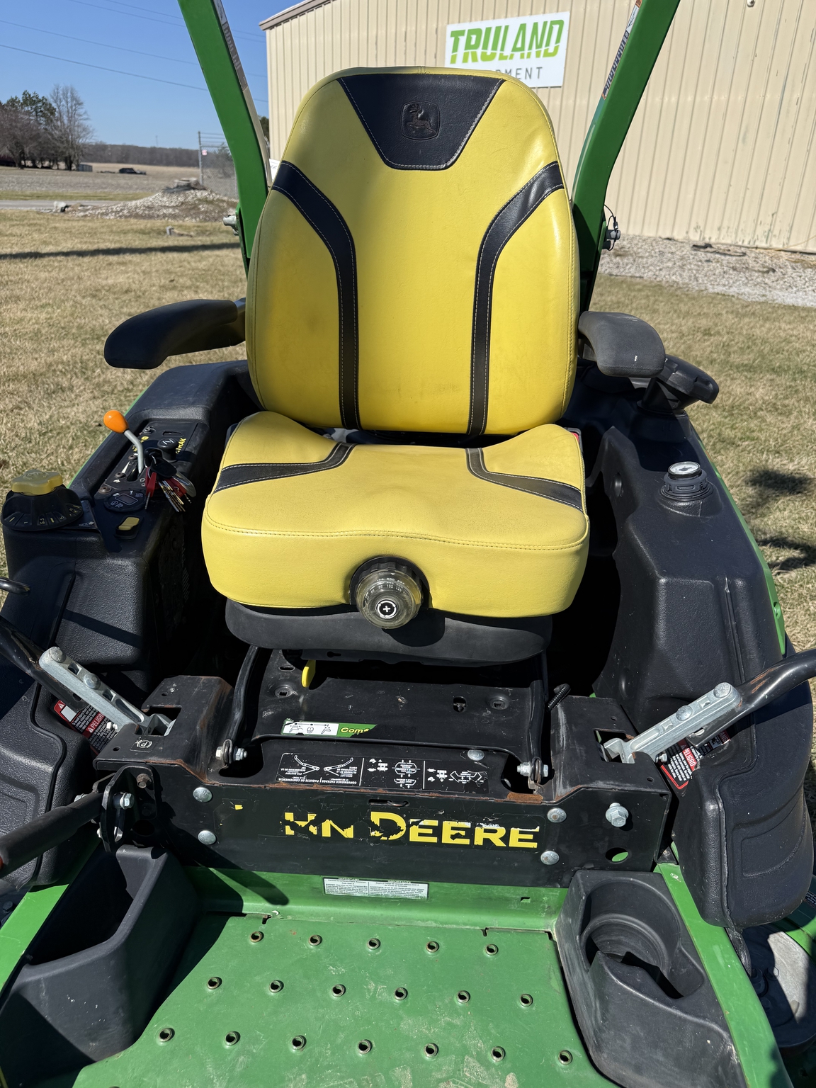 2019 John Deere Z930M Image 6