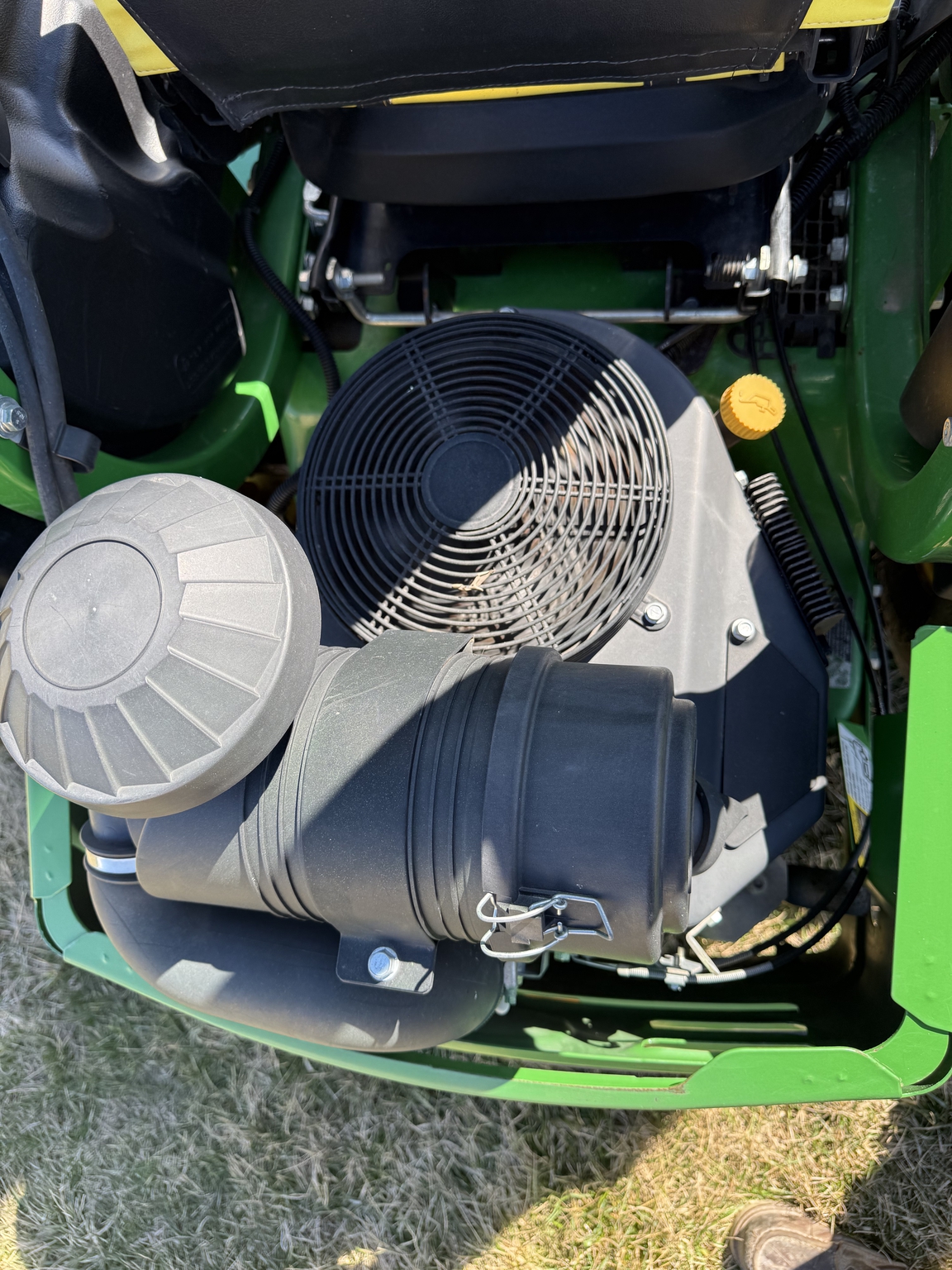 2019 John Deere Z930M Image 8