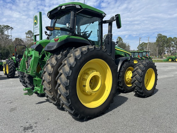 2023 John Deere 8R 340 Photo 4