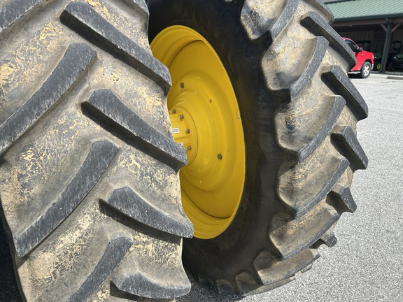 2023 John Deere 8R 340 Photo 6