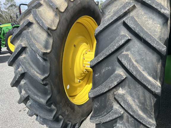 2023 John Deere 8R 340 Photo 8