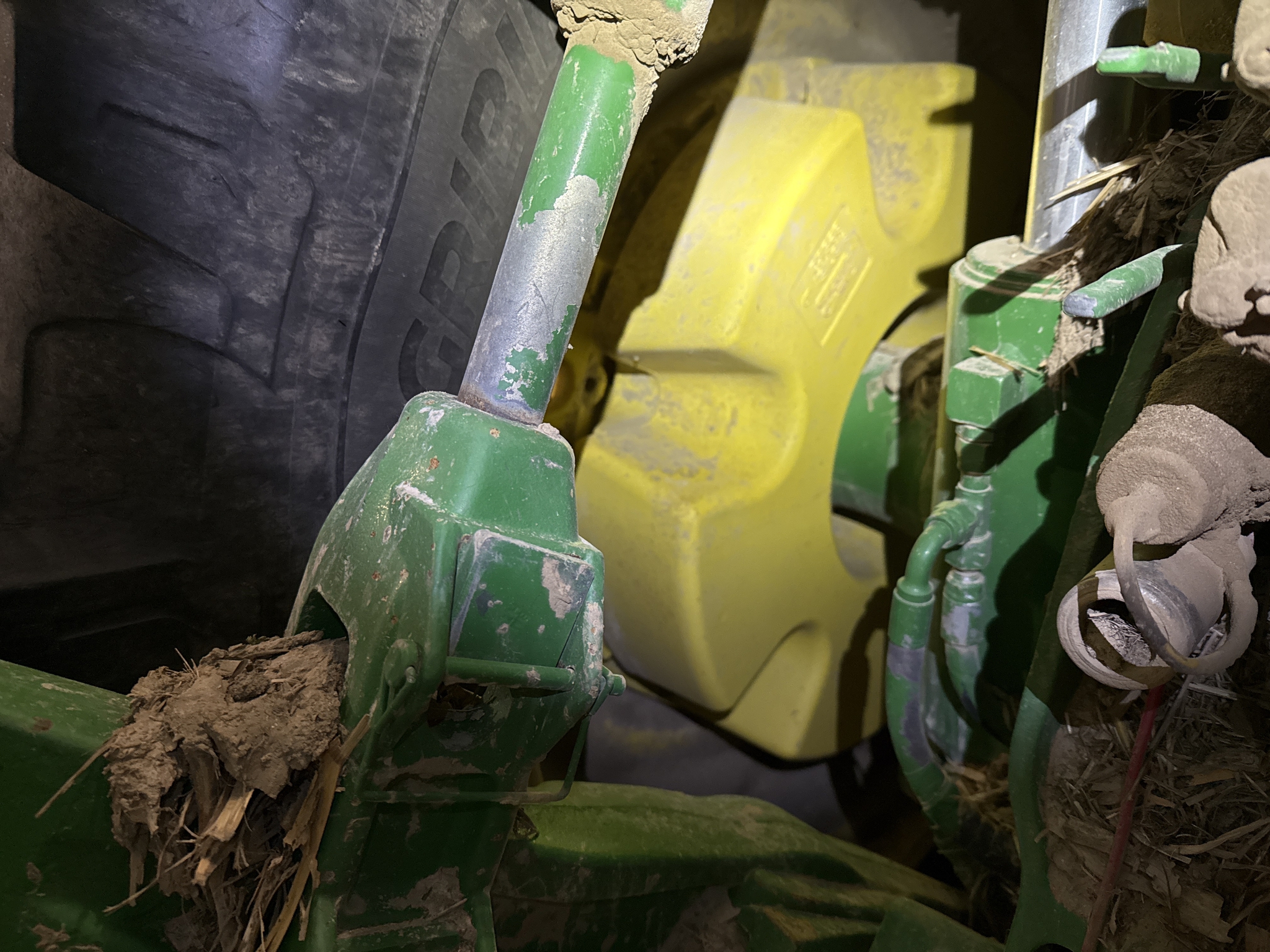 2012 John Deere 8360R Image 20