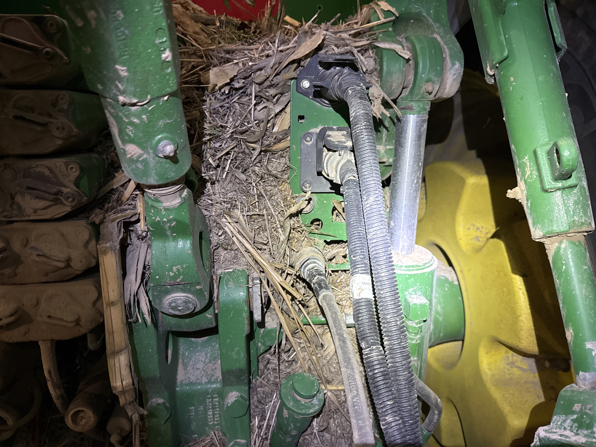 2012 John Deere 8360R Image 21