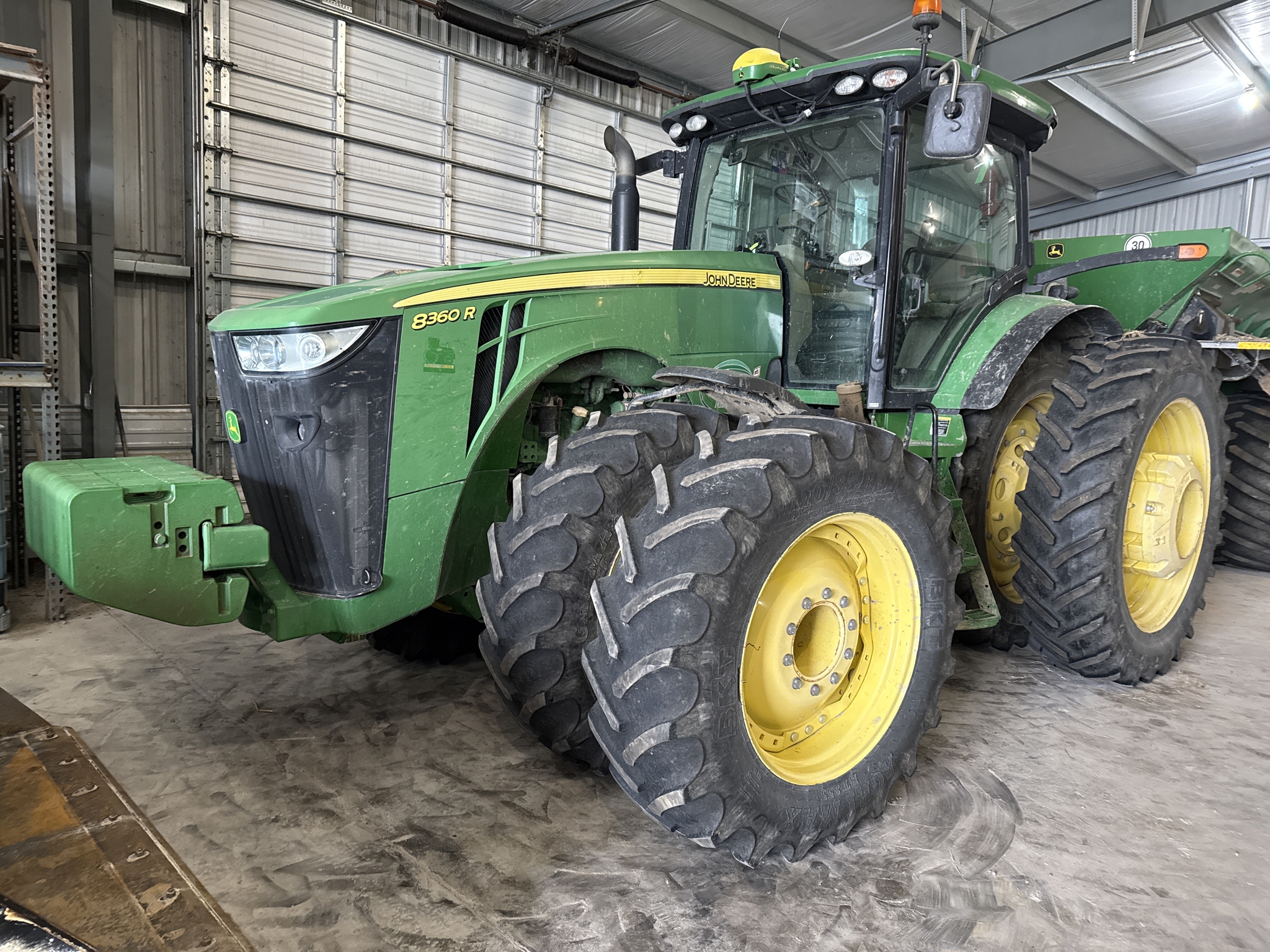 2012 John Deere 8360R Image 3