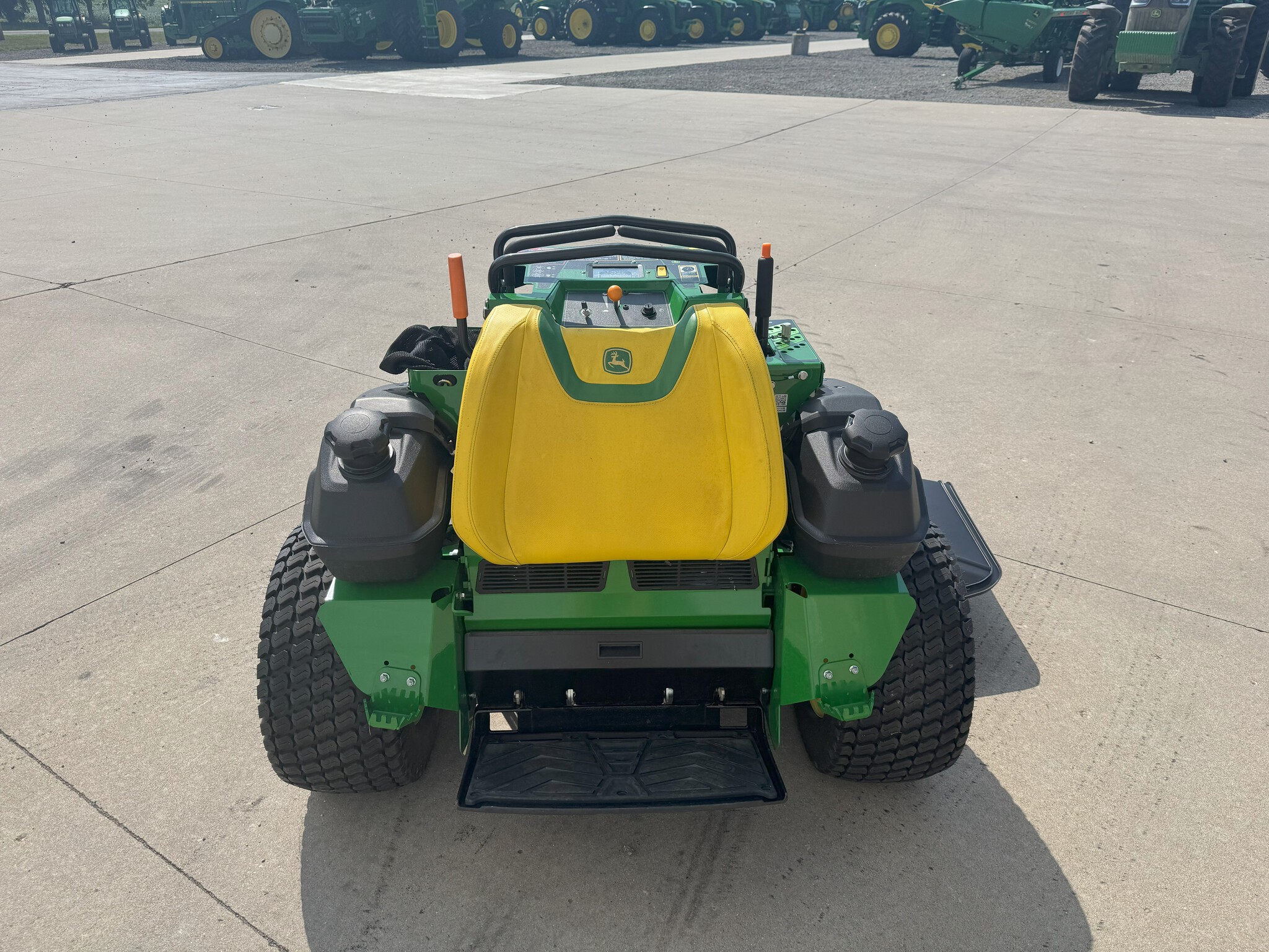 2024 John Deere Q865R Image 4