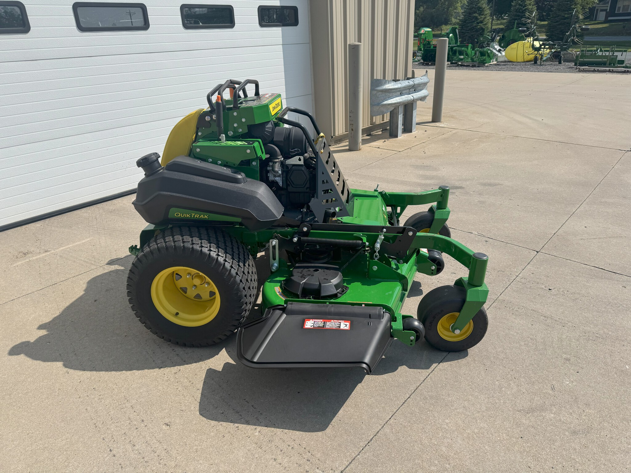 2024 John Deere Q865R Image 2