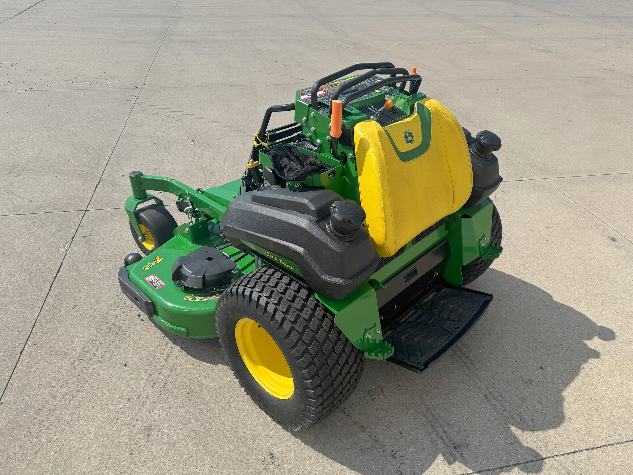 2024 John Deere Q865R Image 5