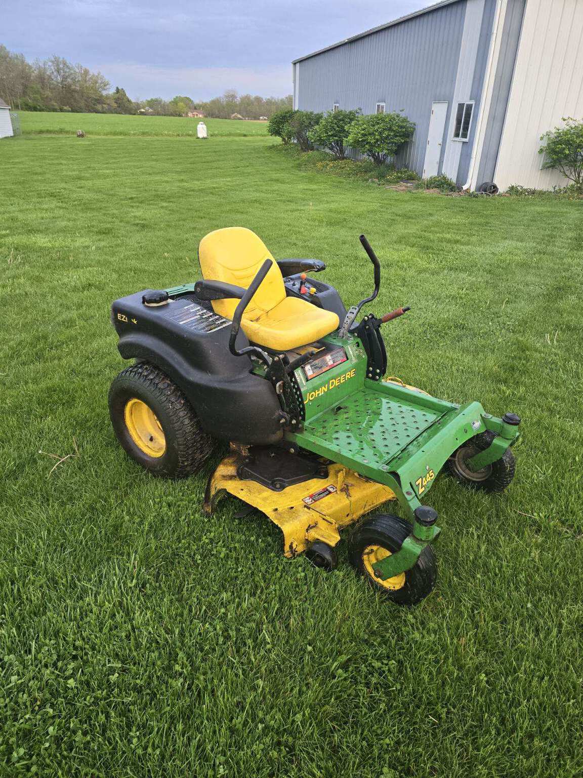 2007 John Deere Z445 Image 7