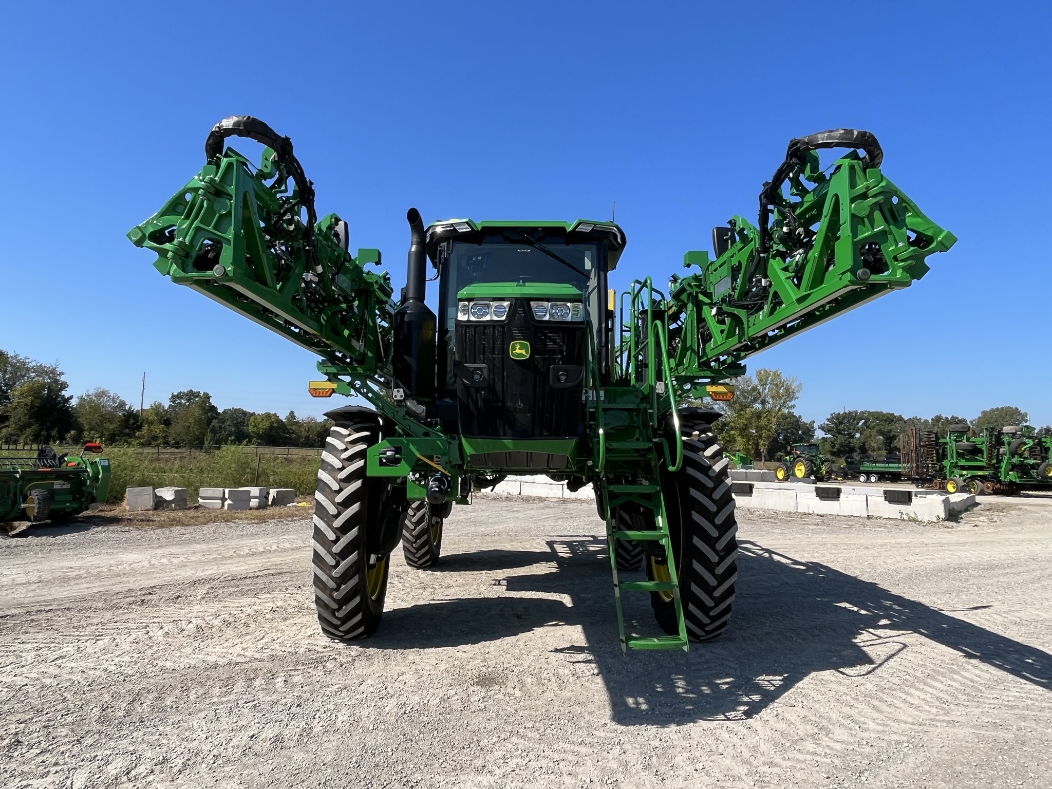  2025 John Deere 616R at Heritage Tractor in Pittsburg, KS