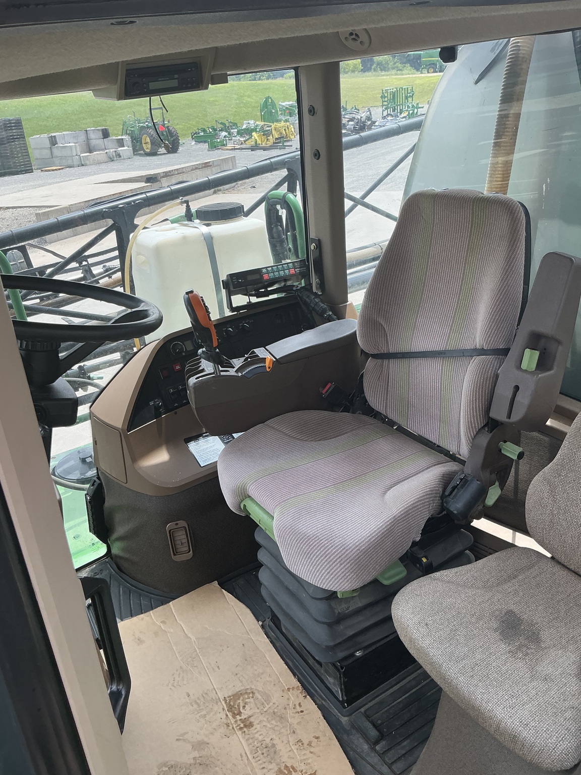 2008 John Deere 4830 Image 8