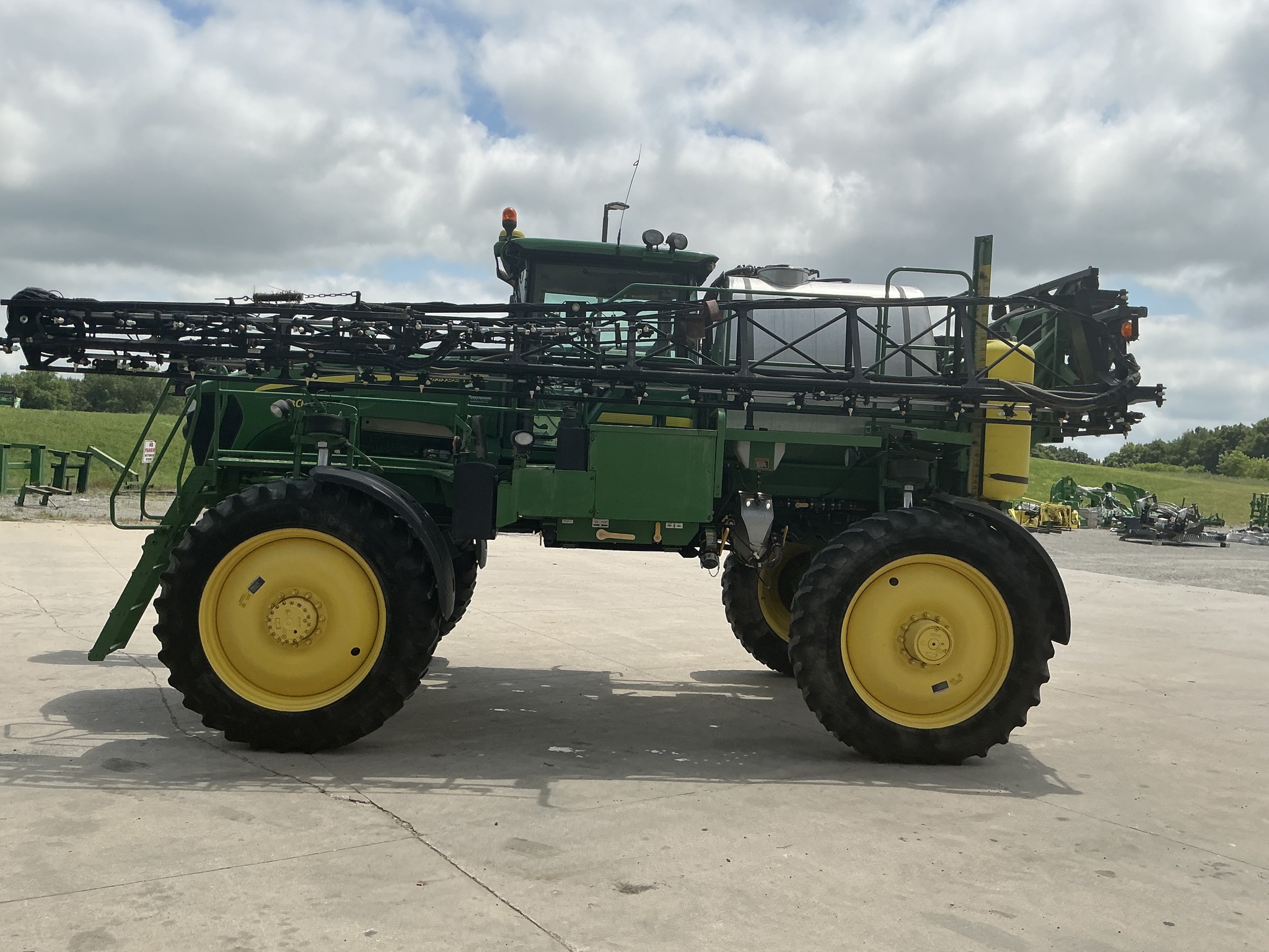 2008 John Deere 4830 Image 7