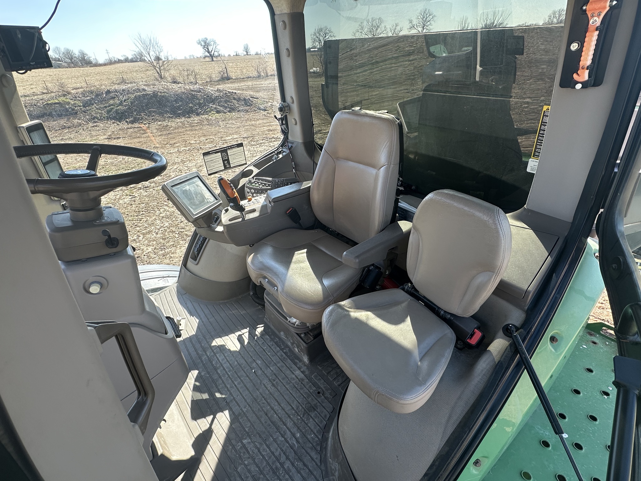  2016 John Deere R4038 at Heritage Tractor in Clinton, MO
