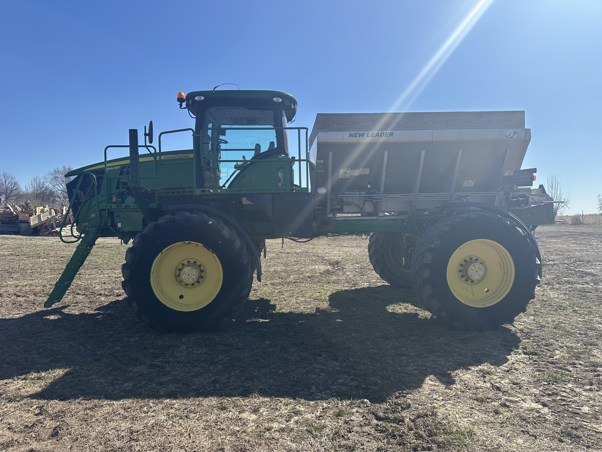  2016 John Deere R4038 at Heritage Tractor in Clinton, MO