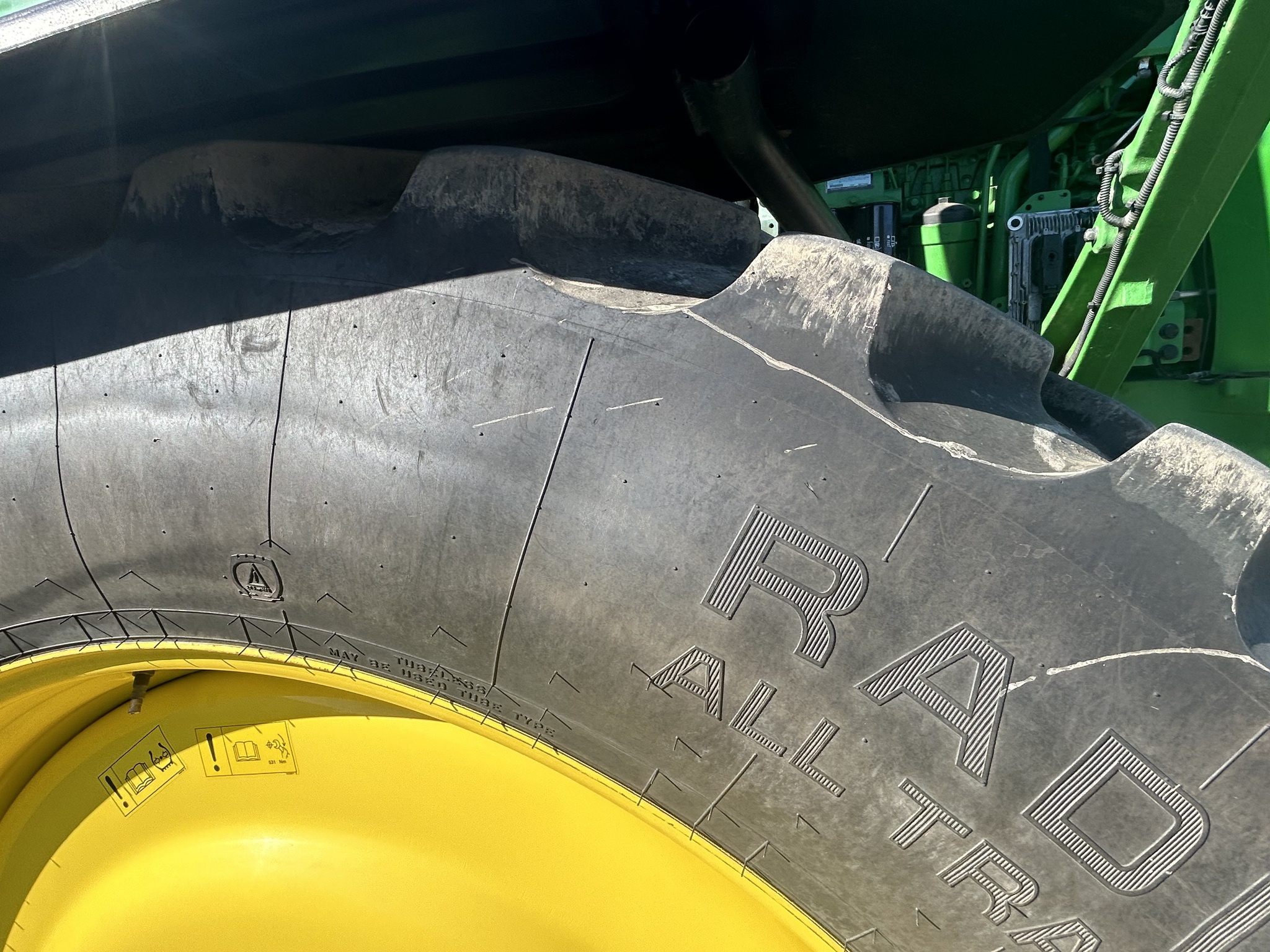  2022 John Deere 600R at Heritage Tractor in Topeka, KS
