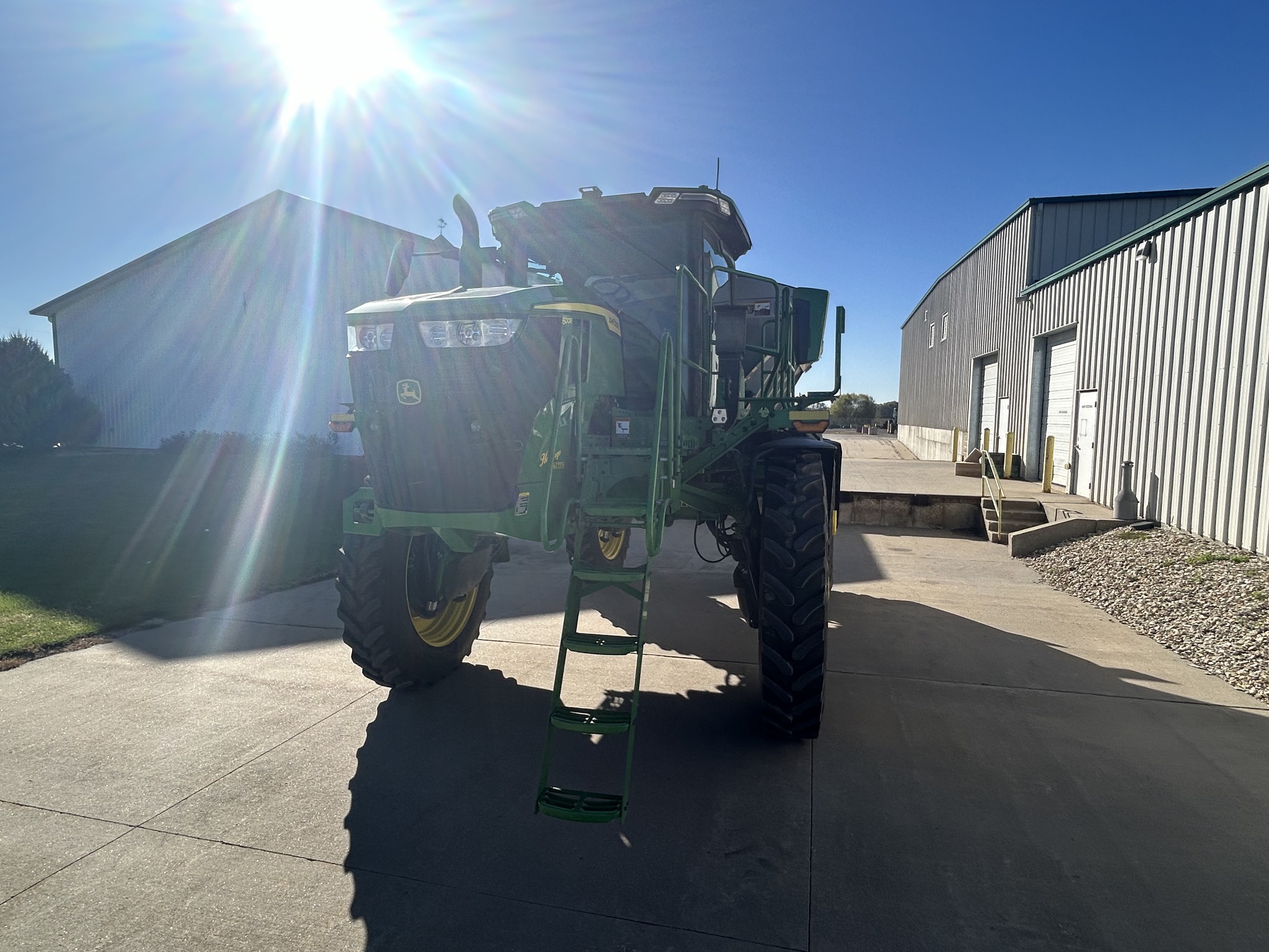  2022 John Deere 600R at Heritage Tractor in Topeka, KS