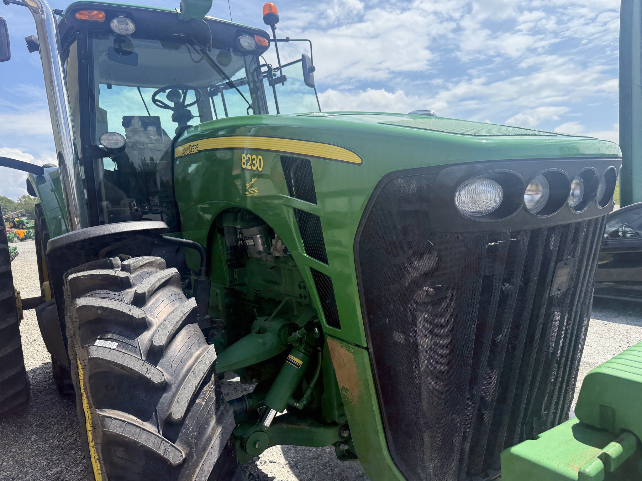 2008 John Deere 8230 Image 9