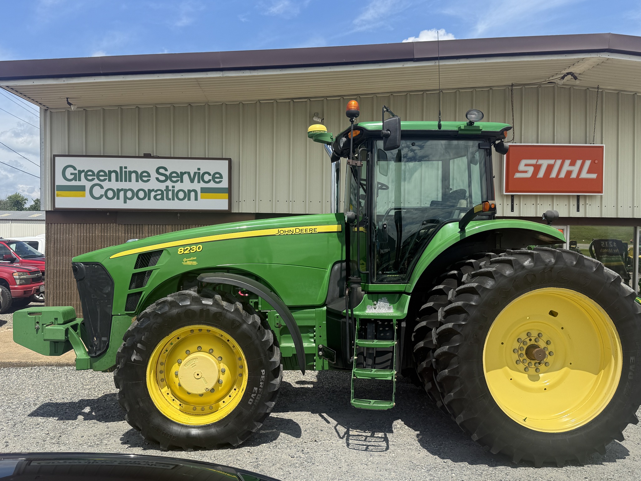 2008 John Deere 8230 Image 2
