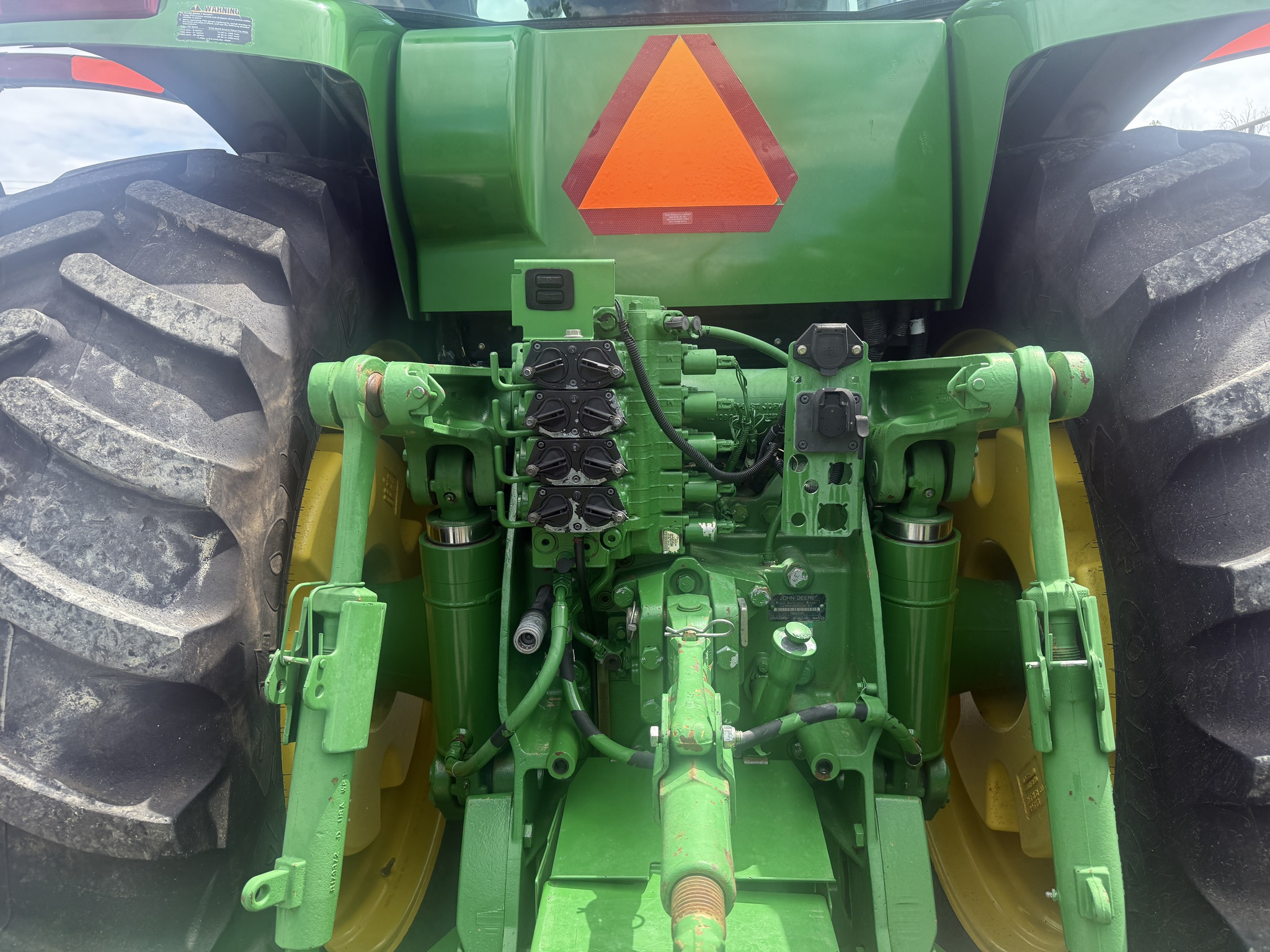 2008 John Deere 8230 Image 30