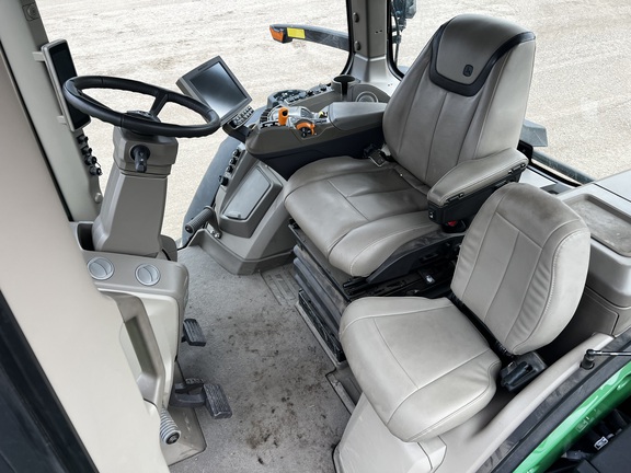 2023 John Deere 9RT 570 - Photo32