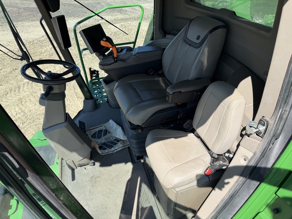 2023 John Deere X9 1000 - Photo45