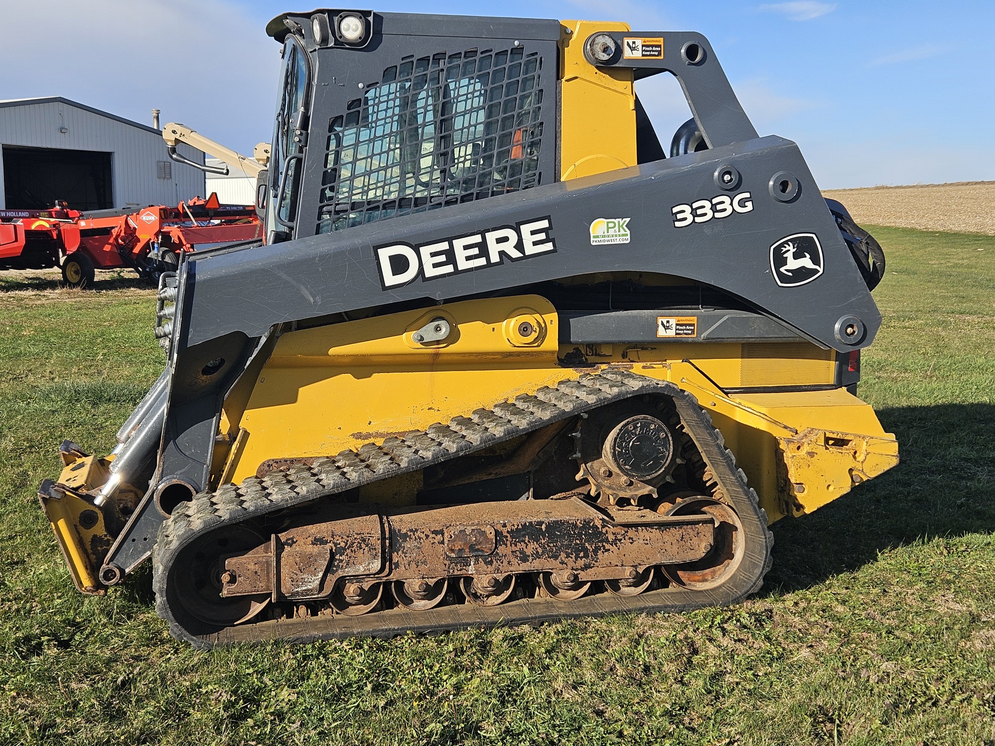 2018 John Deere 333G Image 2