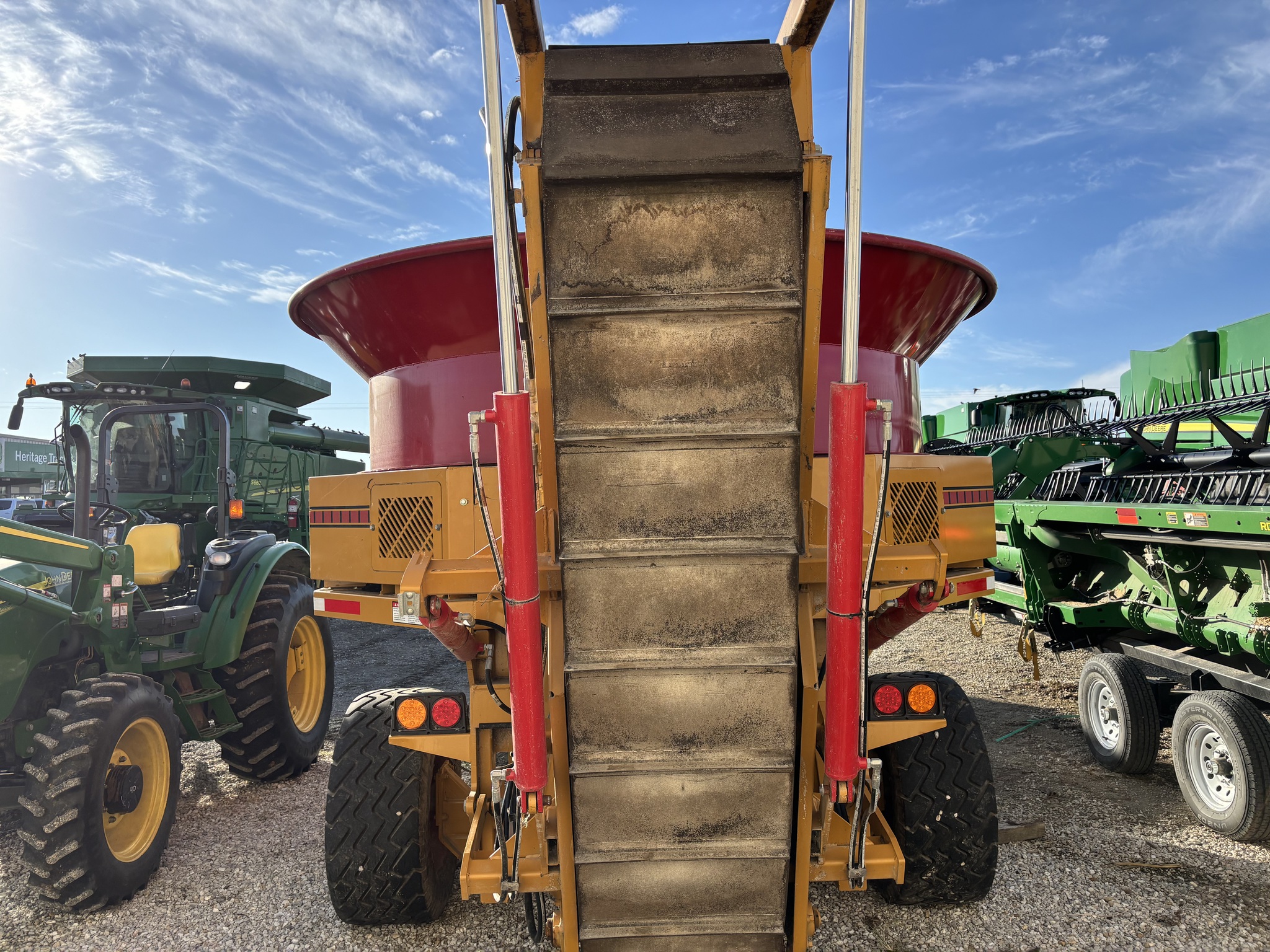  2020 Haybuster H1135 at Heritage Tractor in Brimfield, IL