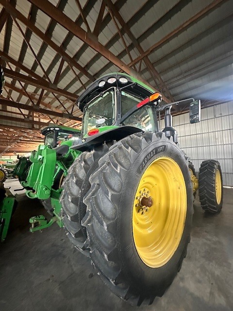  2019 John Deere 8370R at Heritage Tractor in Freeport, IL
